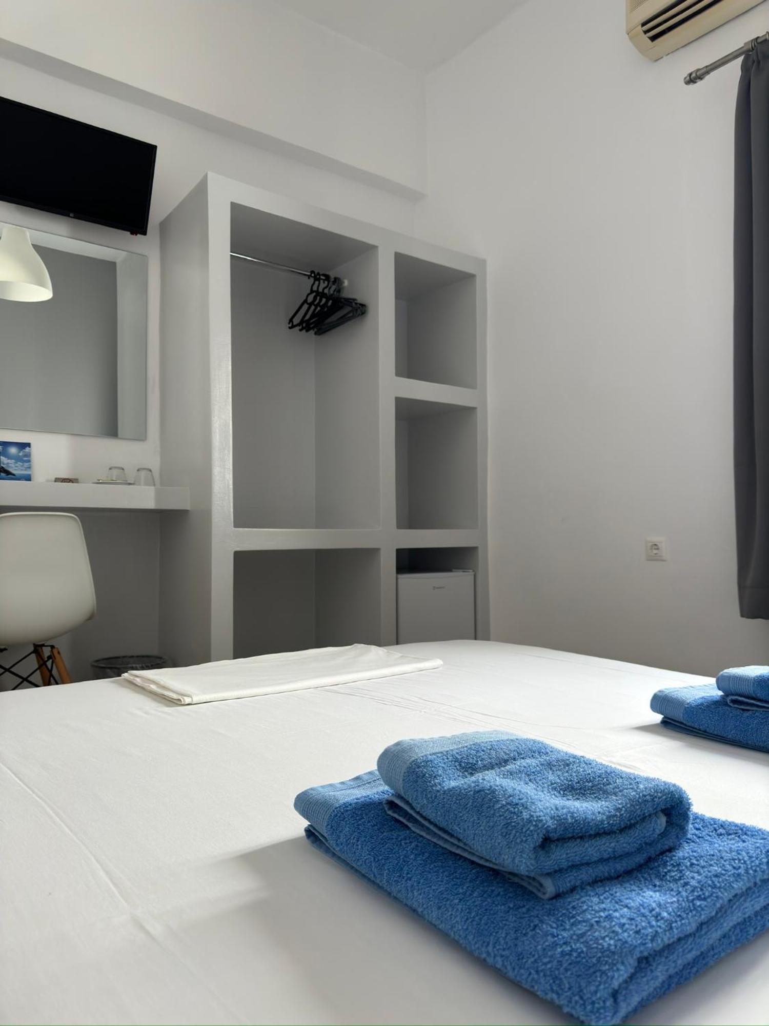 Aelia Rooms & Apartments Chora Exterior foto